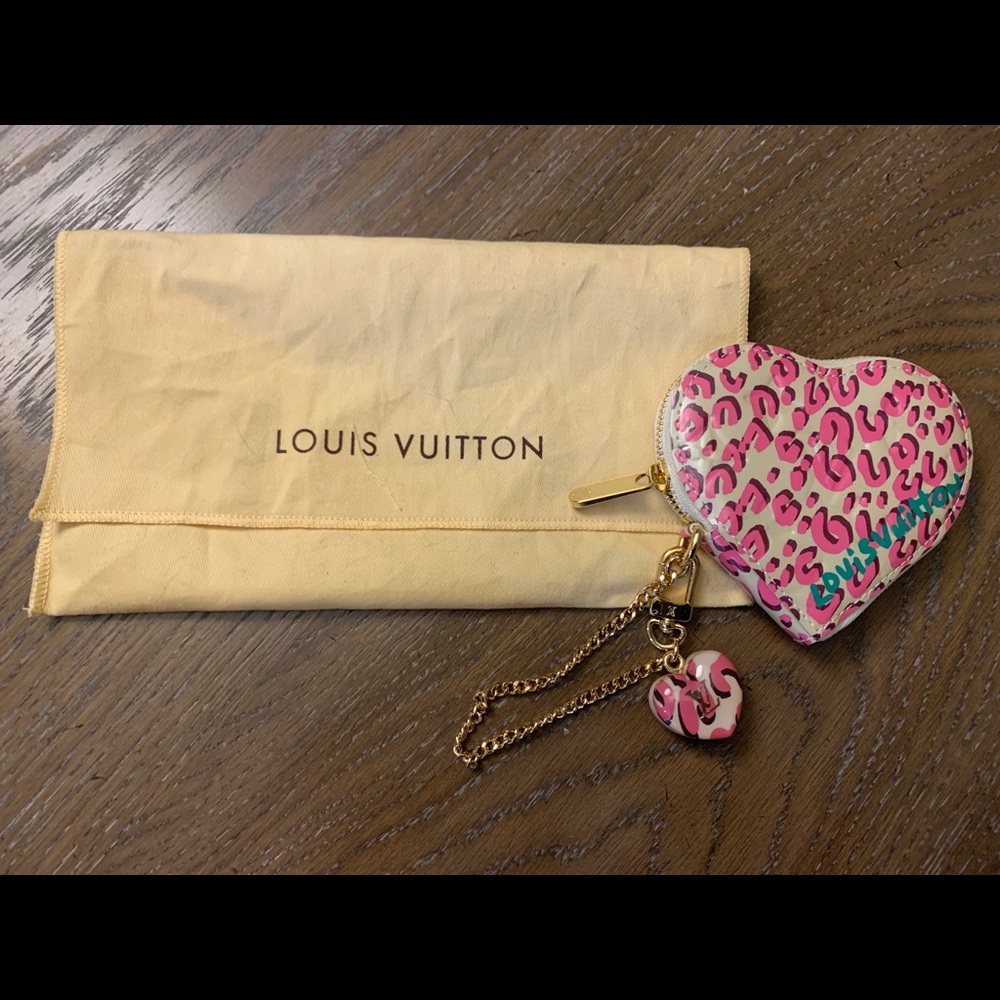 Limited edition Louis Vuitton heart coin purse